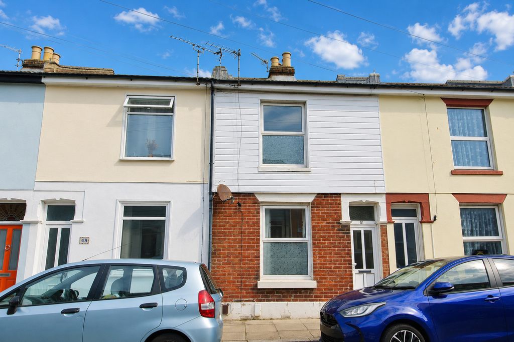 Property photo 1 of 12