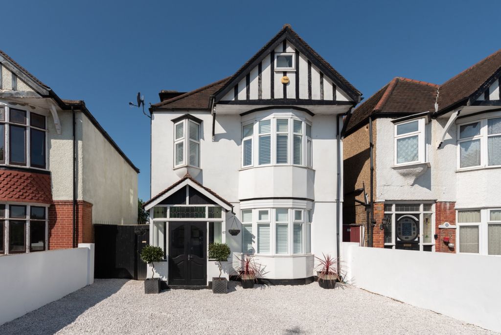 Property photo 1 of 34 4216441