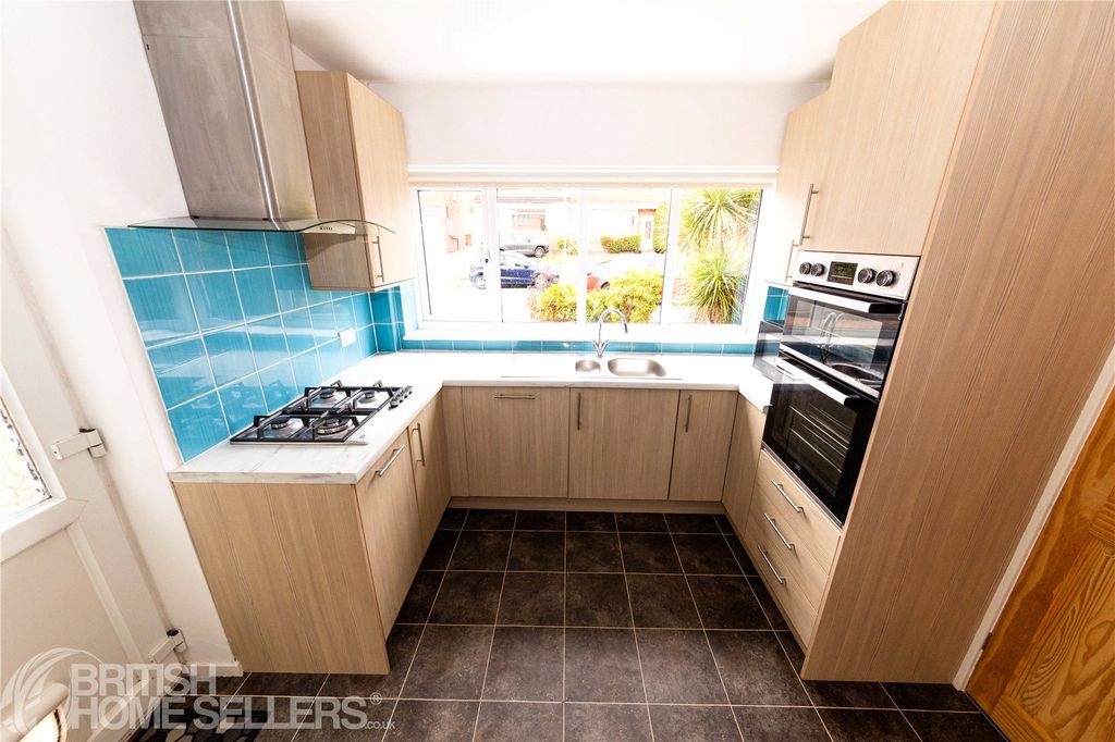 Property photo 2 of 29 Picture No. 29