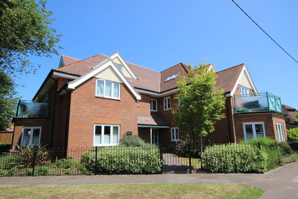 Property photo 1 of 6 Main
