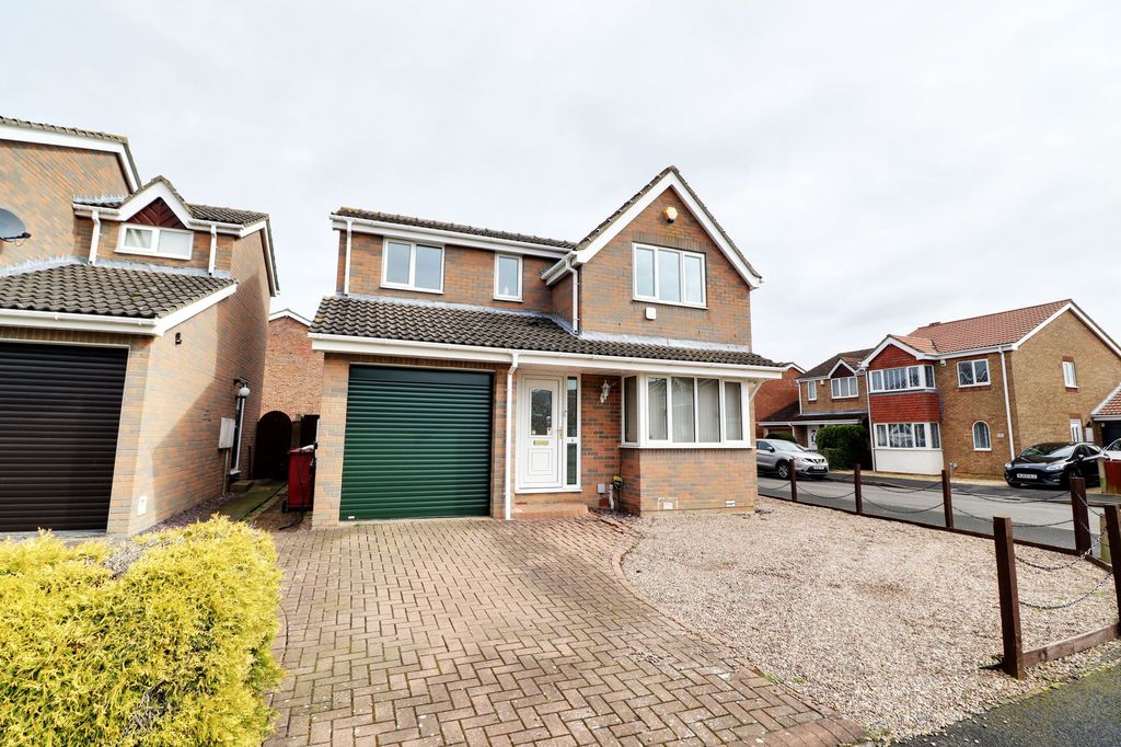 Property photo 3 of 19