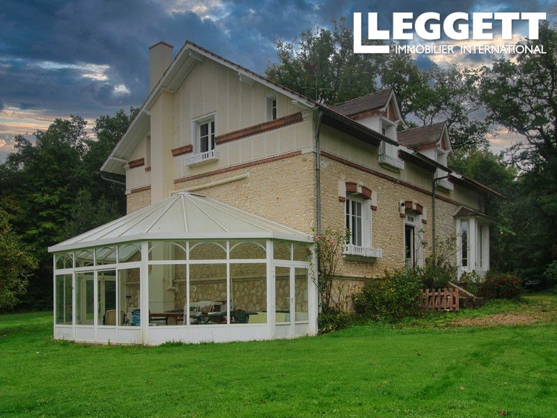 Property photo 1 of 10