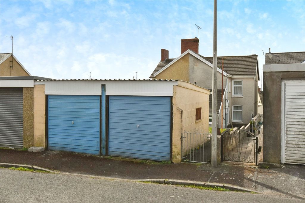 Property photo 2 of 21 Picture No. 21