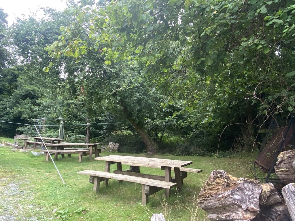 Property photo 3 of 4 Picture No. 04