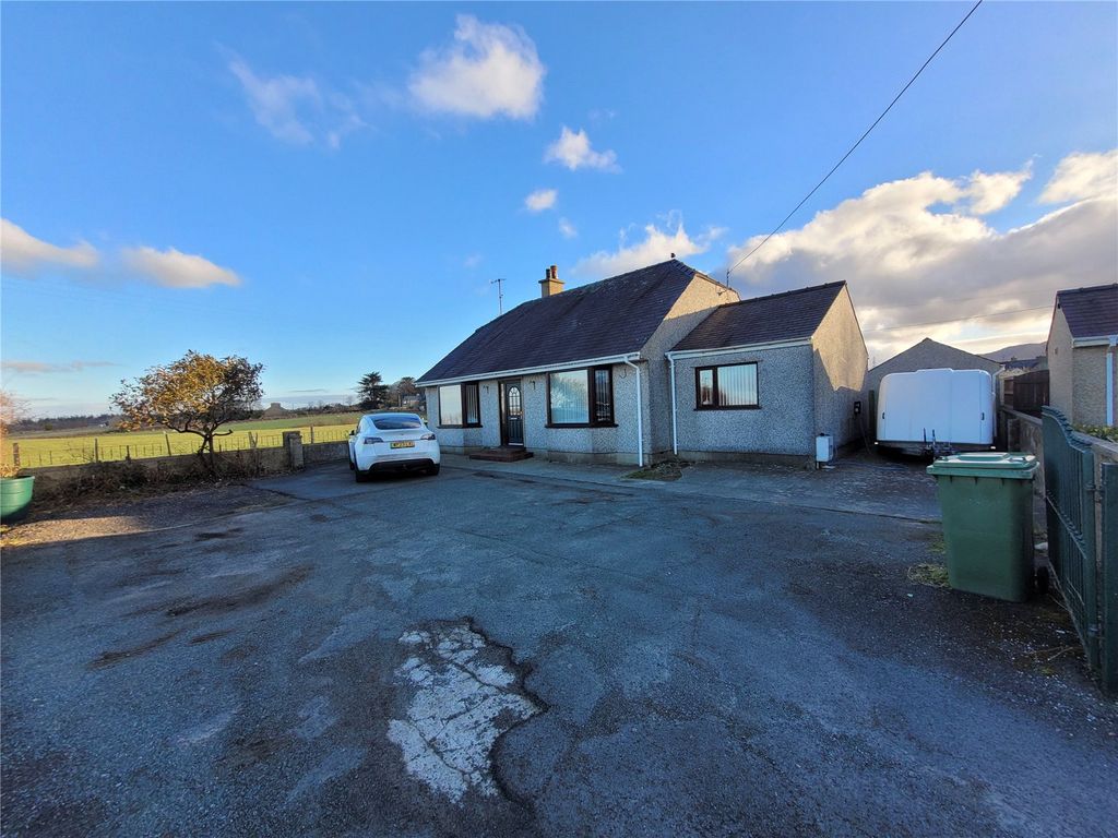 Property photo 1 of 2 Picture No. 02