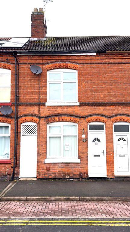 Property photo 1 of 12