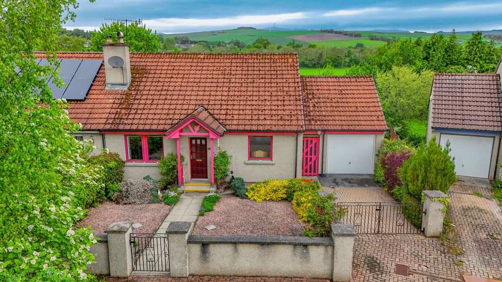 Property photo 1 of 45
