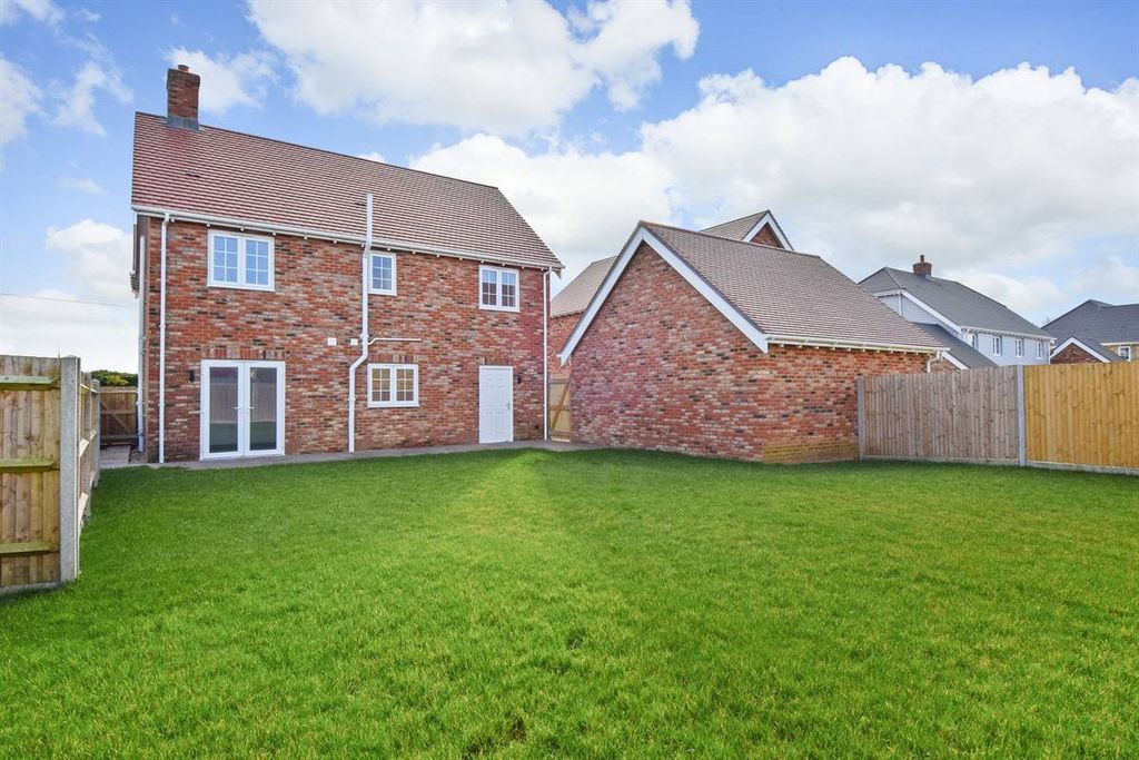 Property photo 2 of 15
