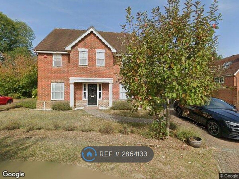 Property photo 1 of 1 Large Family Home