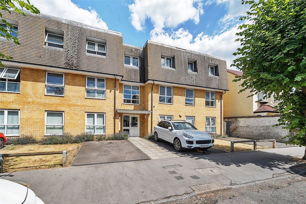 Property photo 1 of 10 Picture No. 28