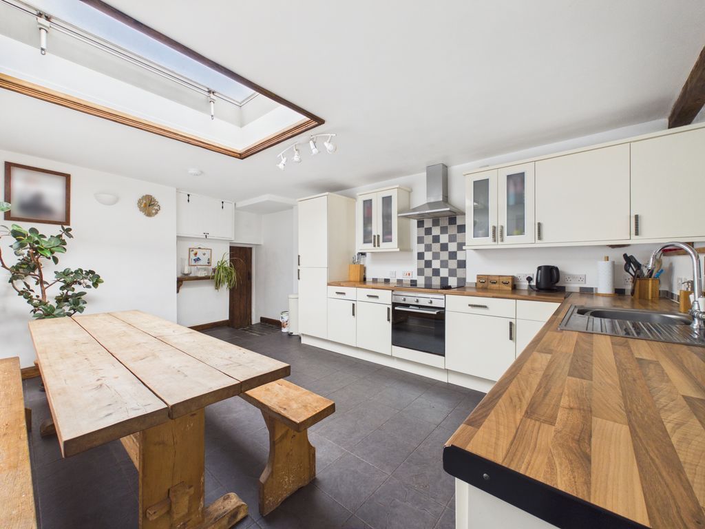 Property photo 3 of 13 Kitchen/Diner