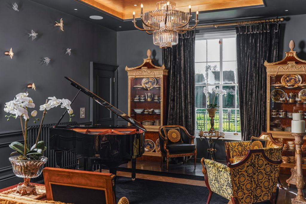 Additional image 7 of 8 bed property for saleSunningdale Manor, Rue De La Vignette, Jersey JE2, United Kingdom