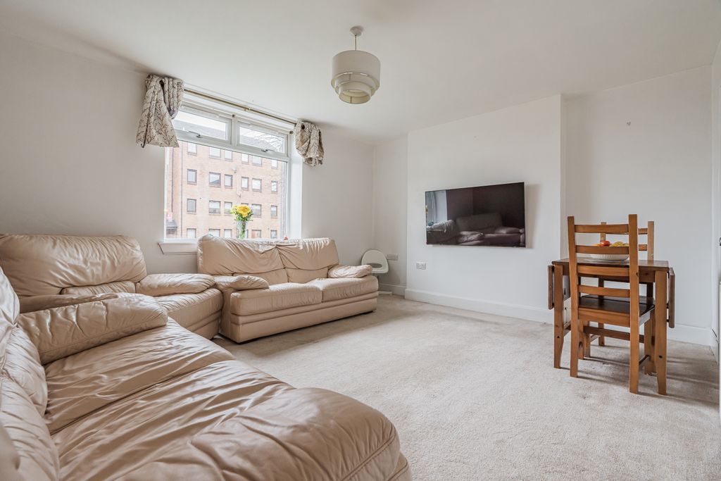 Property photo 2 of 24 Property Image 2