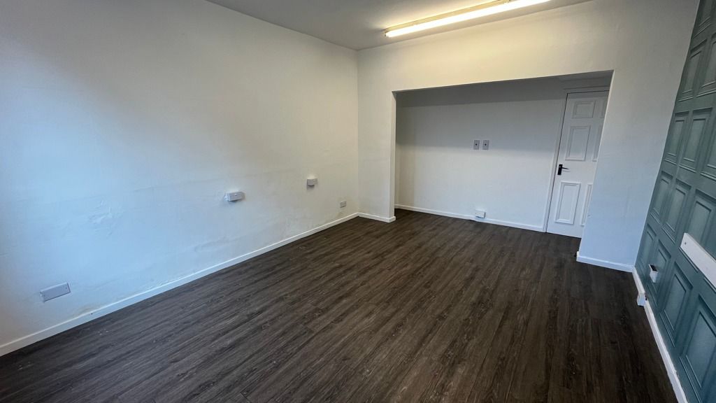 Property photo 2 of 3 Photo 14