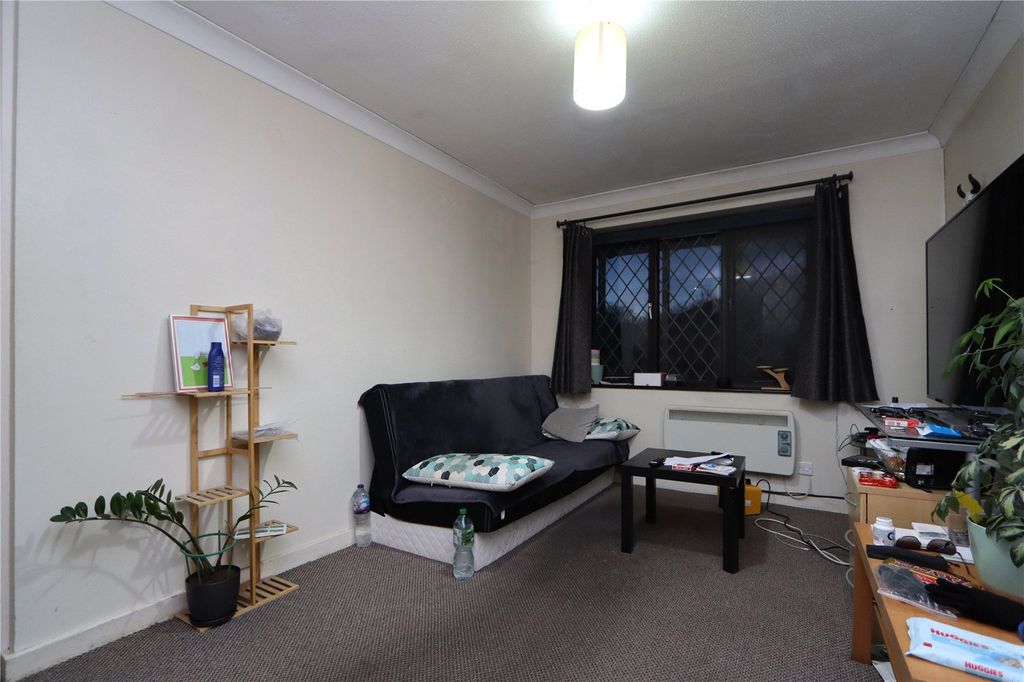 Property photo 3 of 9 Picture No. 08