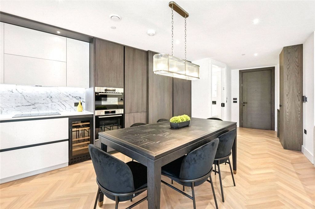 Property photo 3 of 9 Picture No. 13