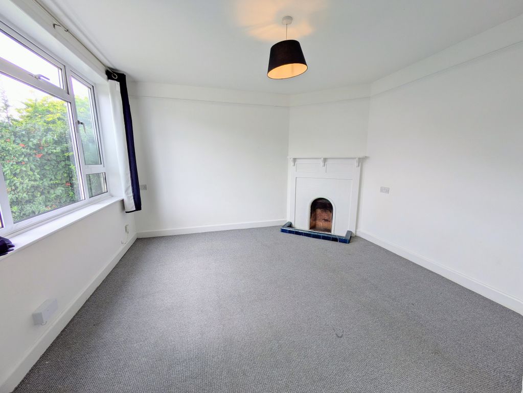 Property photo 2 of 9 View