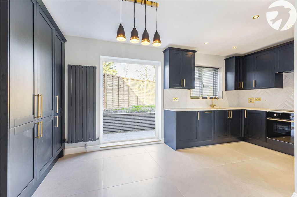 Property photo 3 of 25 Robinson Jackson