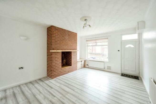 Property photo 3 of 9 Bedroom 1