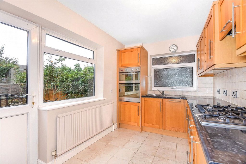 Property photo 2 of 11 Picture No. 06