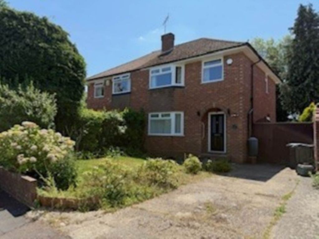 Property photo 1 of 9