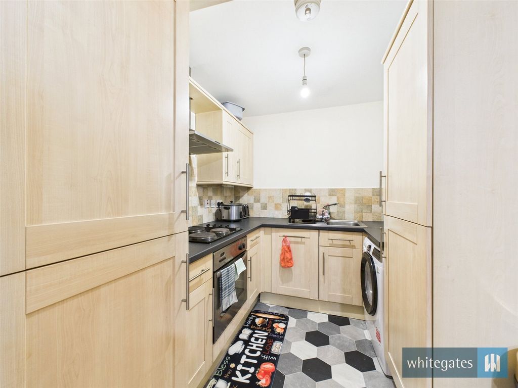 Property photo 3 of 9 Picture No. 04