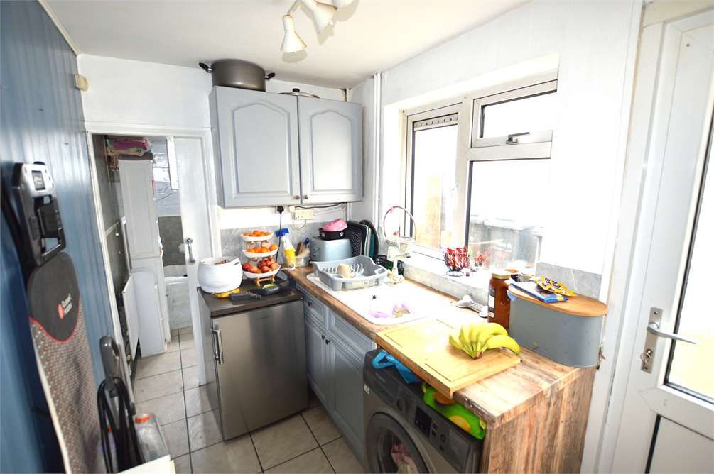 Property photo 2 of 7