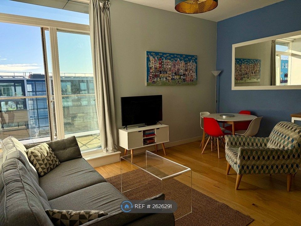 Property photo 3 of 13