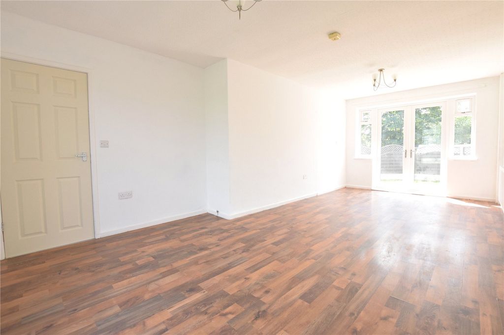 Property photo 3 of 20 Picture No. 07