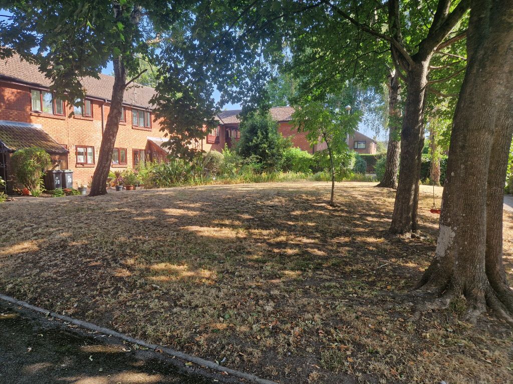 Property photo 2 of 12