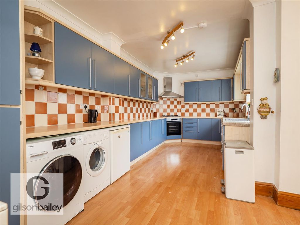 Property photo 2 of 36 1Howardstreet-24.Jpg