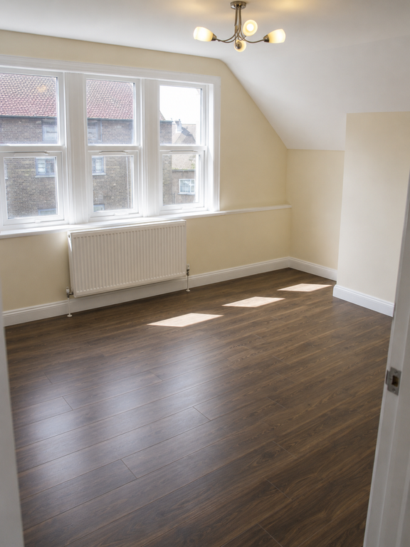 Property photo 1 of 4