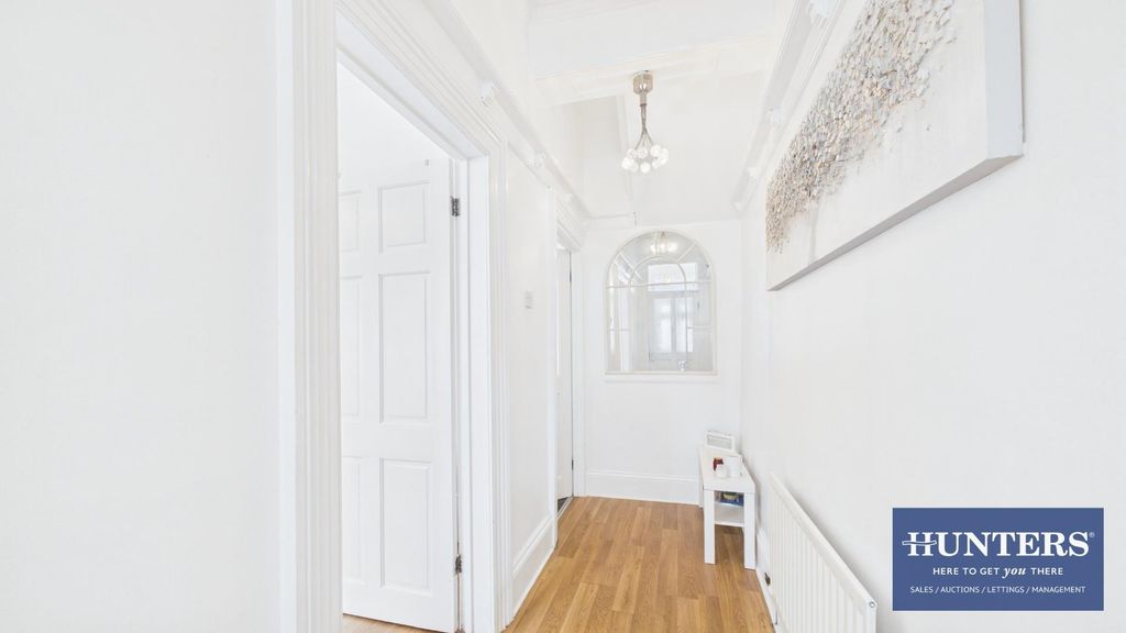 Property photo 2 of 15 Hallway
