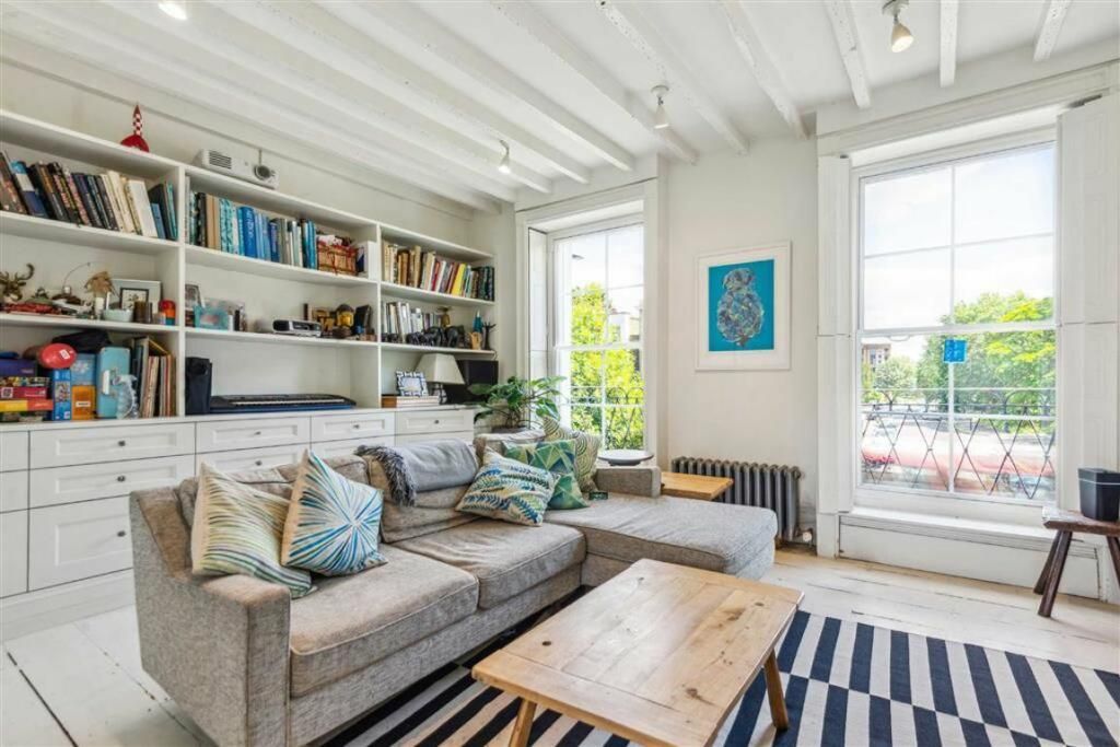 Property photo 1 of 10 Photo 1