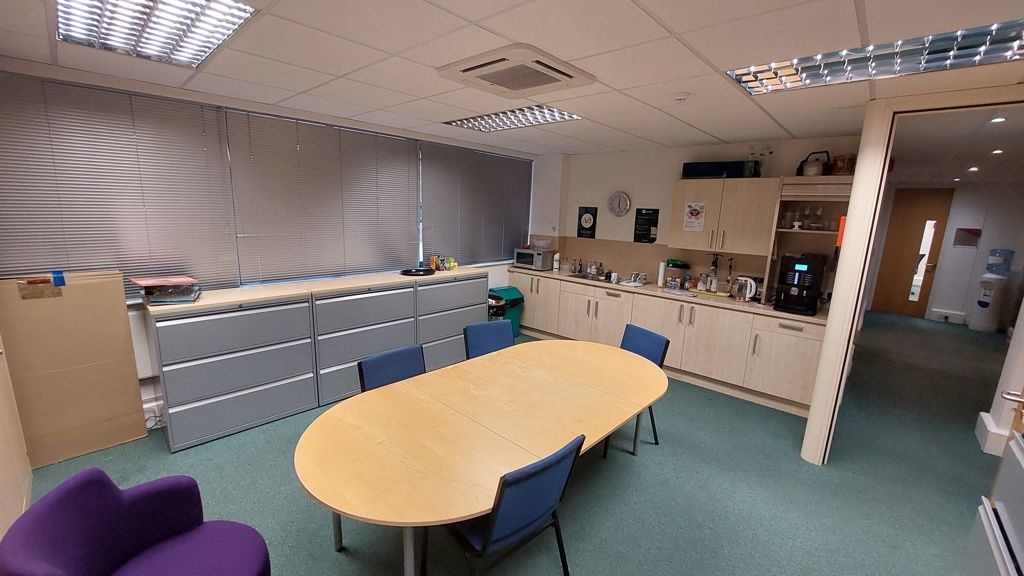 Property photo 2 of 7 Photo 2