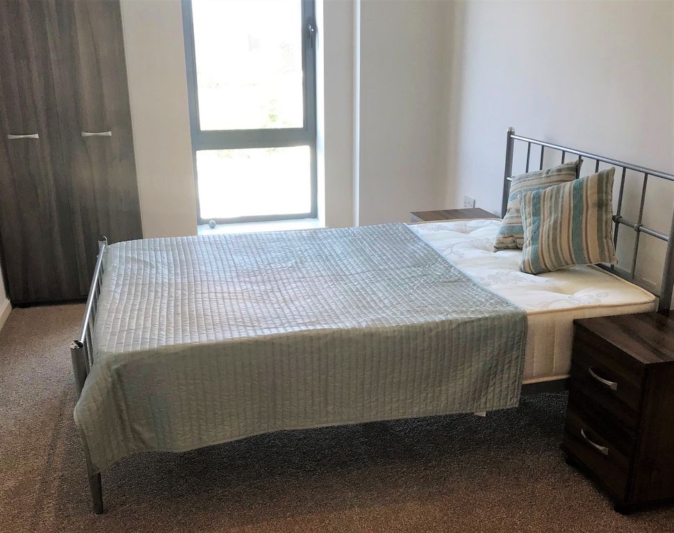 Property photo 2 of 5