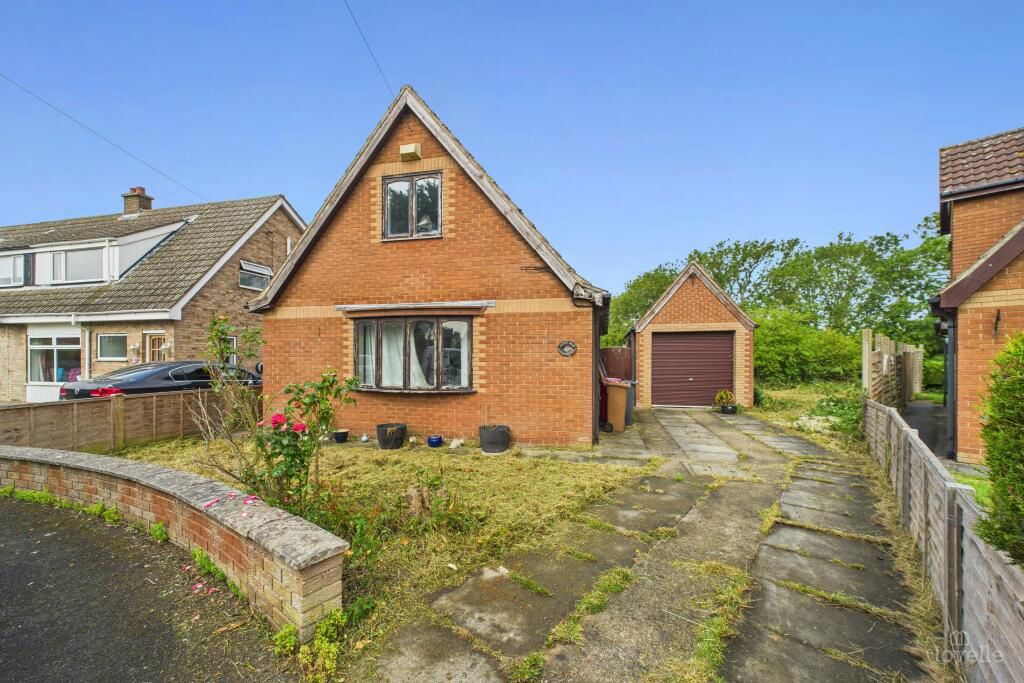 Property photo 1 of 11