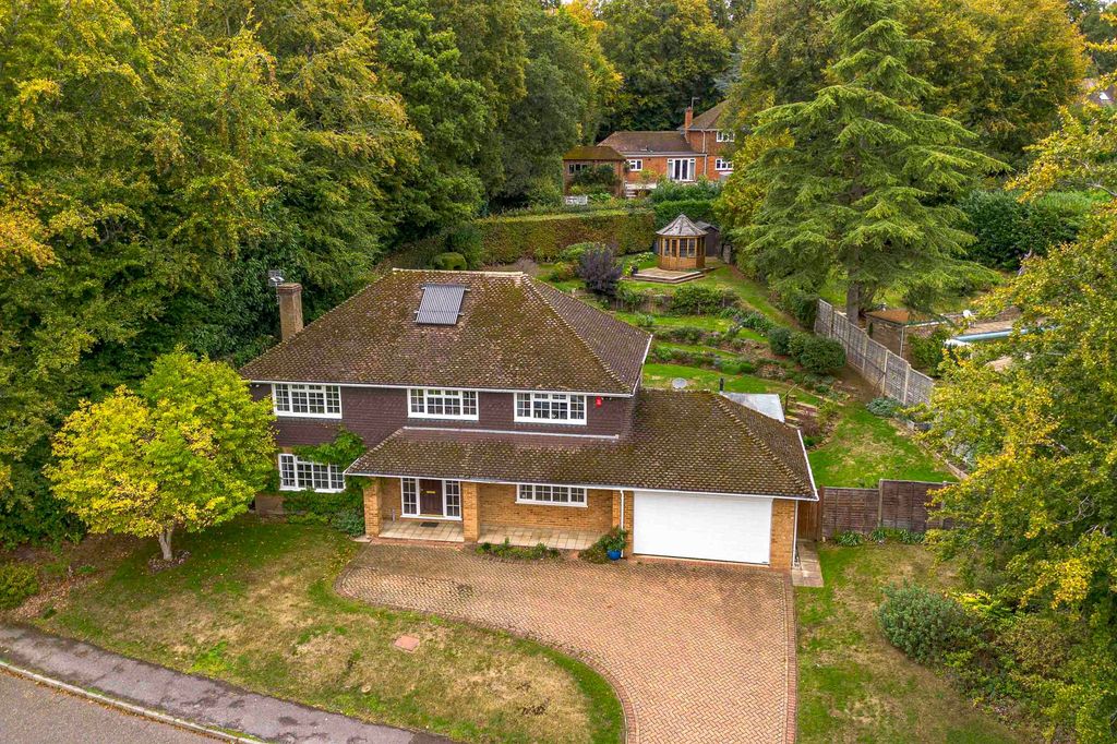Property photo 1 of 21
