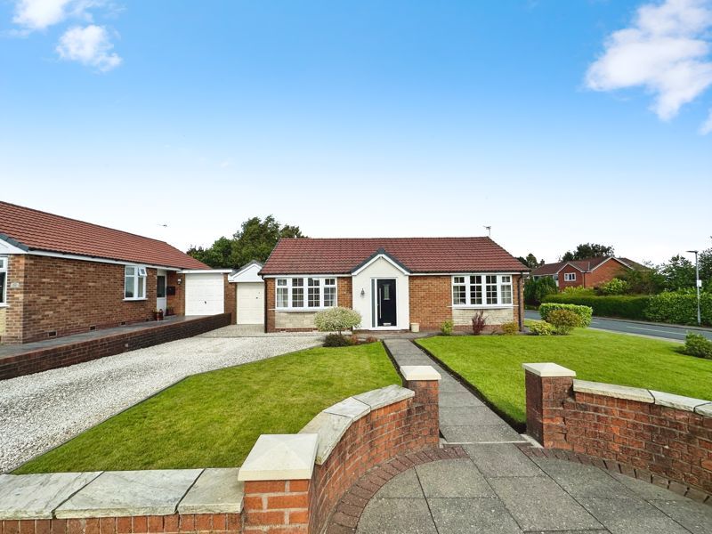 Property photo 1 of 21 External
