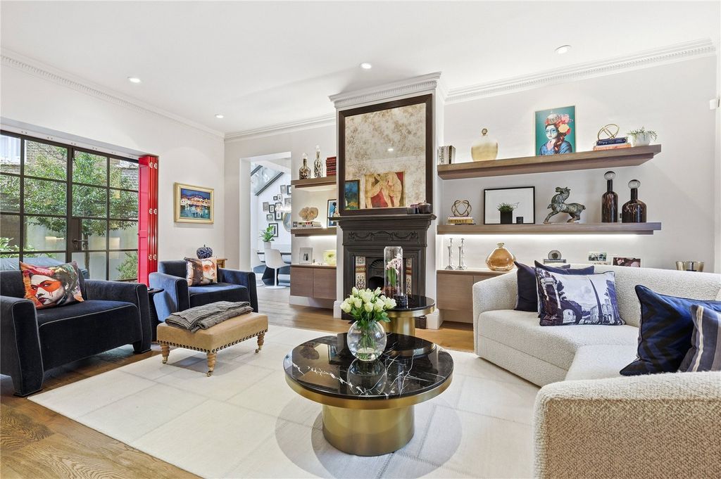 Property photo 2 of 21 Reception Room