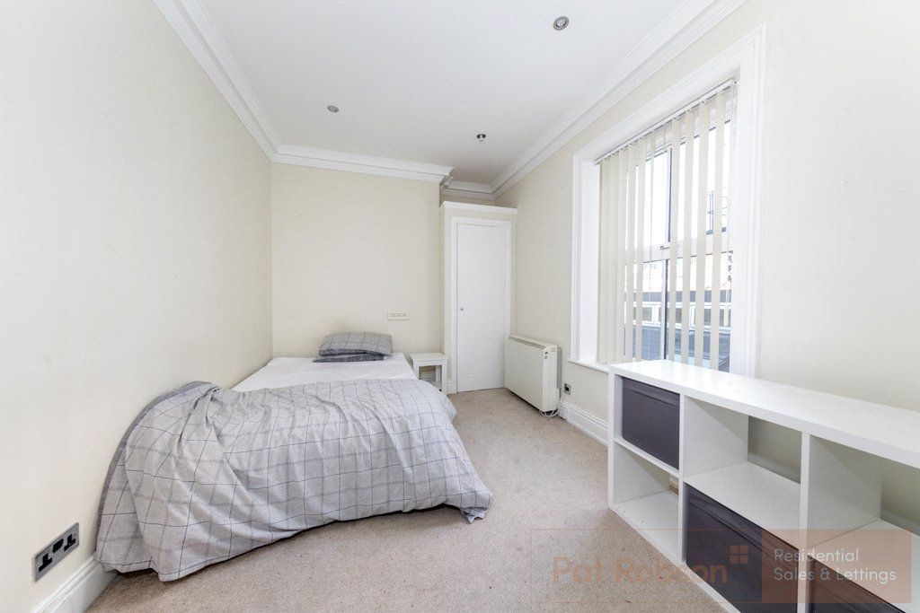 Property photo 3 of 6 Picture 3