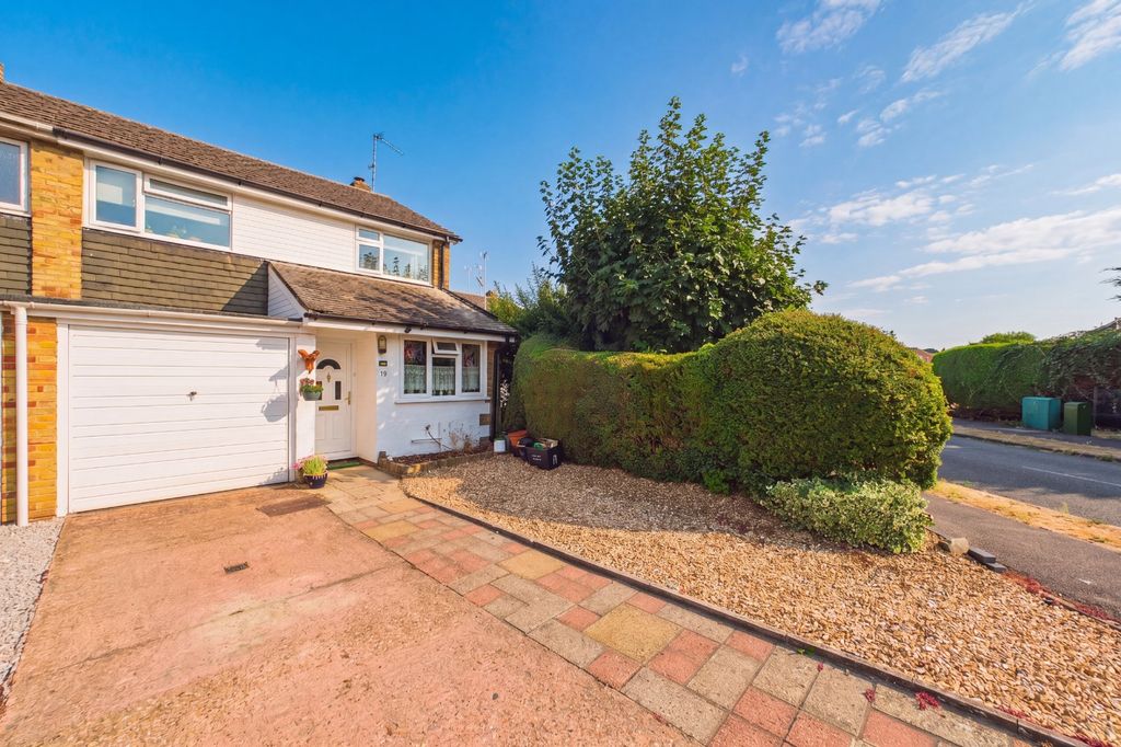 Property photo 1 of 17 Picture No. 01