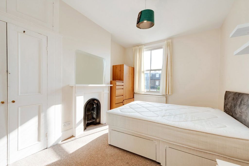 Property photo 3 of 7