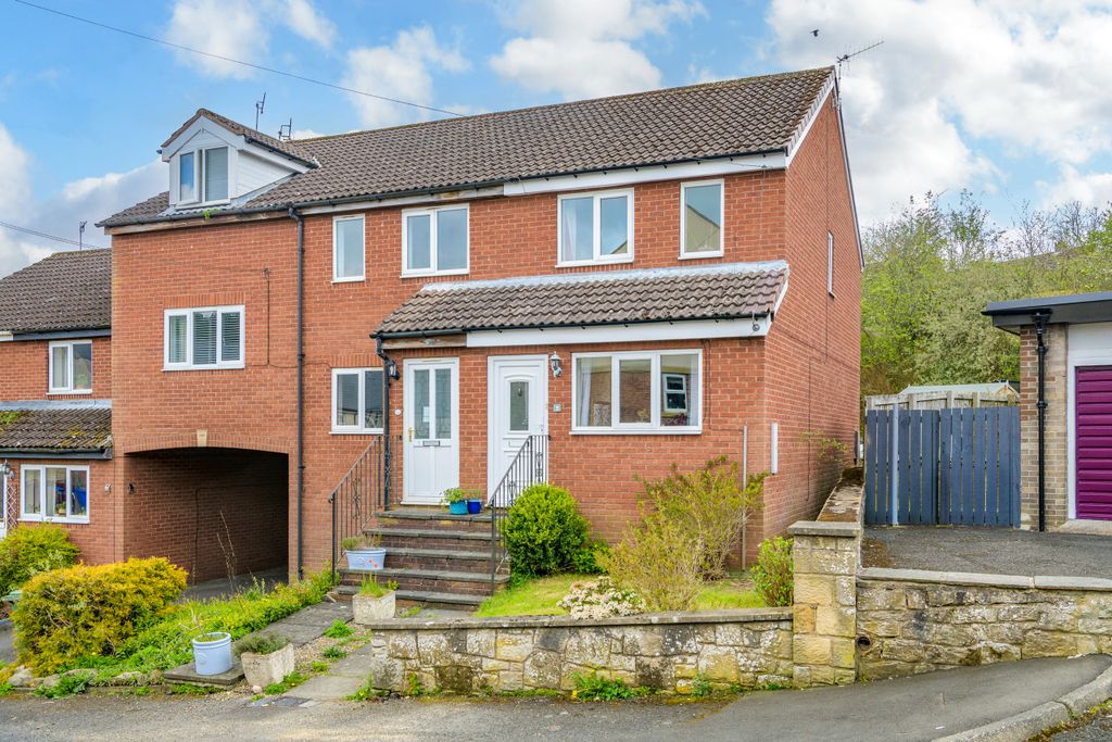 Property photo 1 of 18 Photo 1