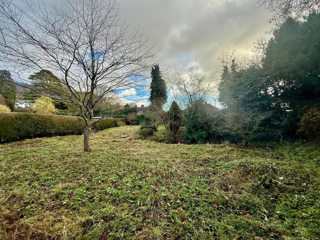 Property photo 1 of 12