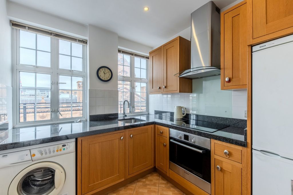 Property photo 3 of 6 Picture No. 03