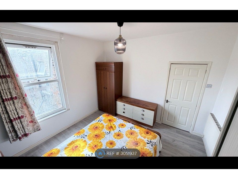 Property photo 1 of 25