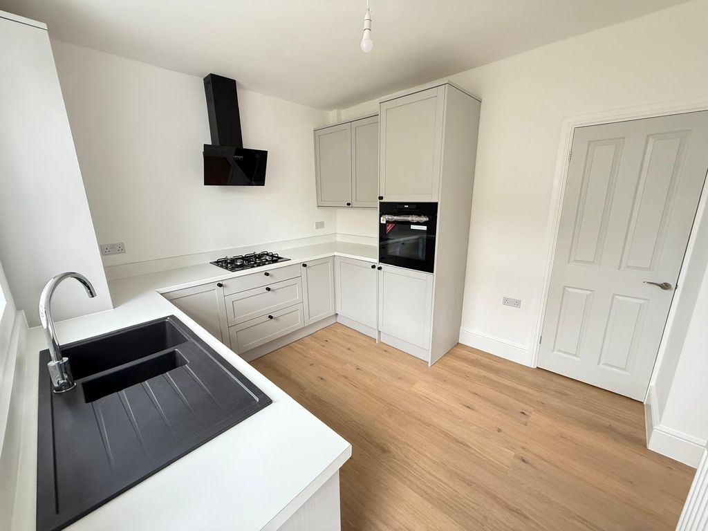 Property photo 3 of 14 Not Specified