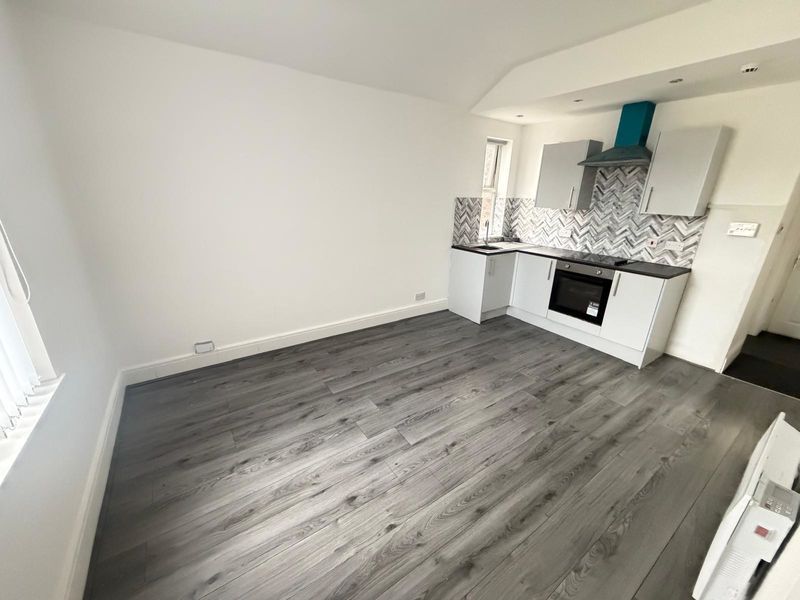 Property photo 2 of 4 Photo 10