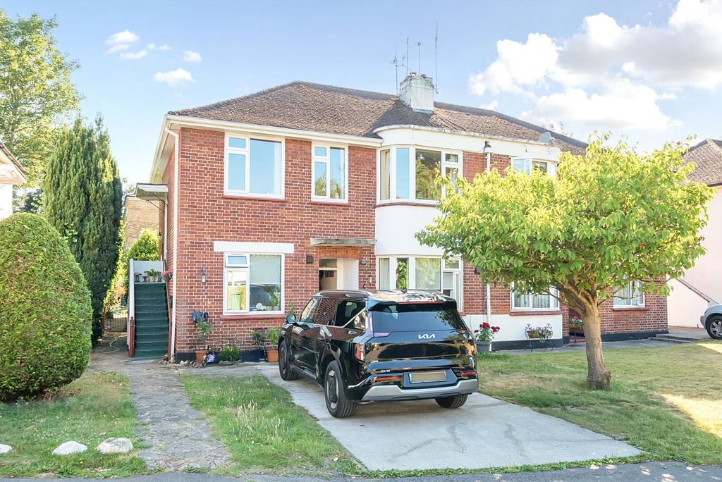 Property photo 1 of 19 Picture No. 13